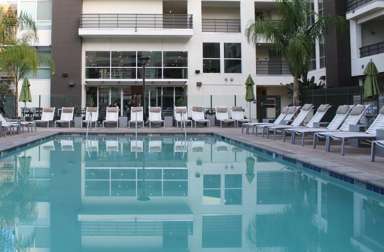 Downtown Cosmopolitan Residences Los Angeles Esterno foto